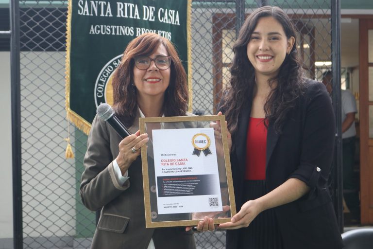 🎓 Entrega de certificados IBEC