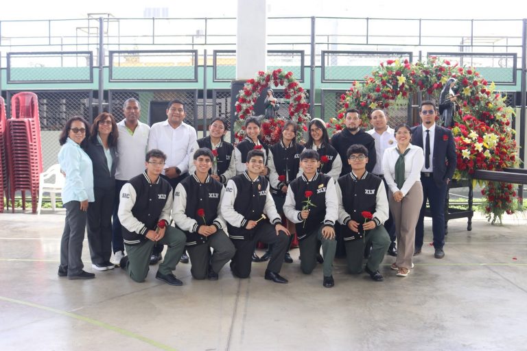 Procesión en honor a Santa Rita de Casia llenó de fe nuestra comunidad santarritense