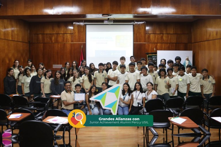 Gran alianza con Junior Achievement Alumni Perú y USIL