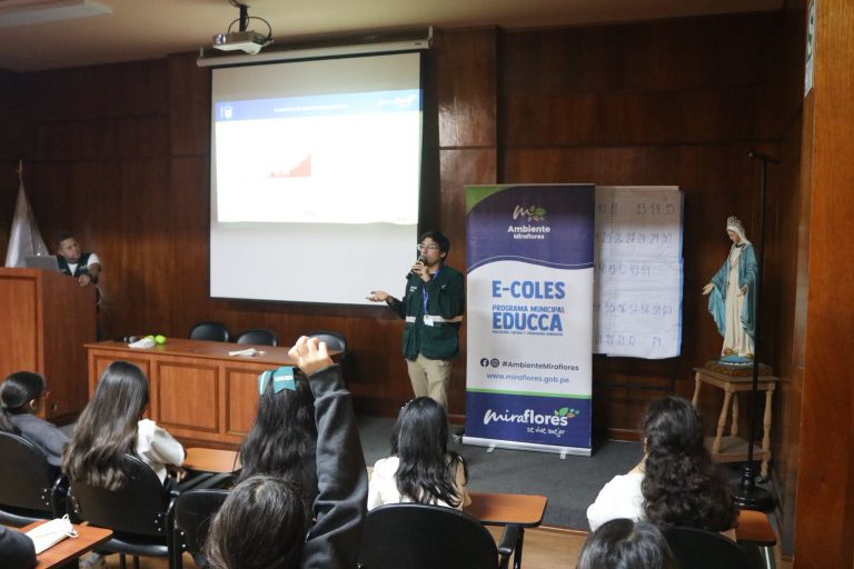 ¡Luchamos contra la contaminación ambiental!